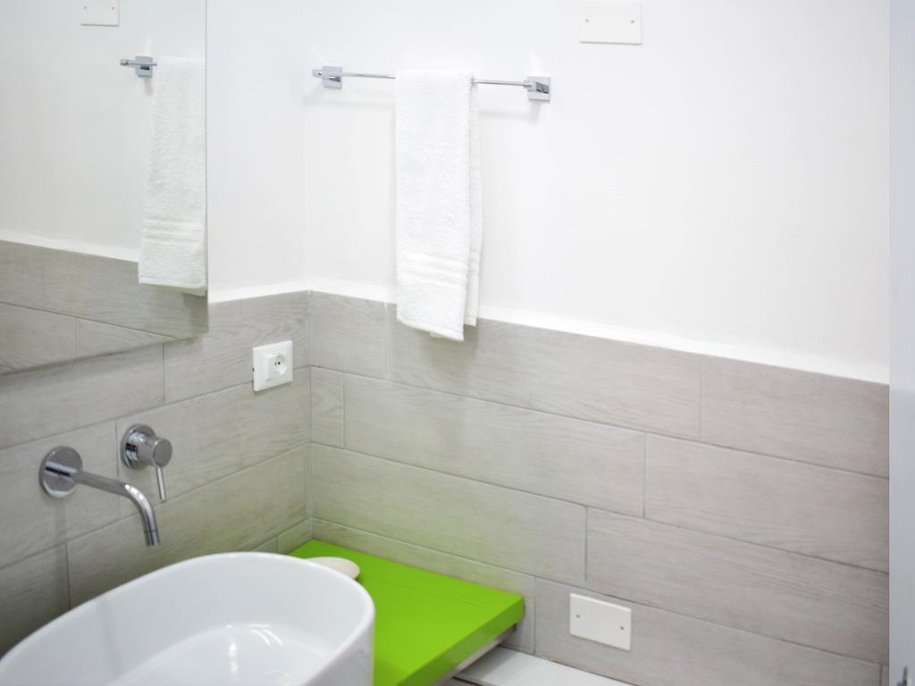 Shower Shows Marsala Eksteriør bilde
