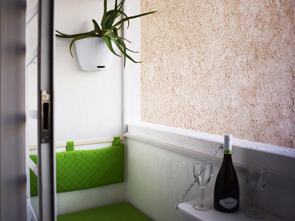 Shower Shows Marsala Eksteriør bilde